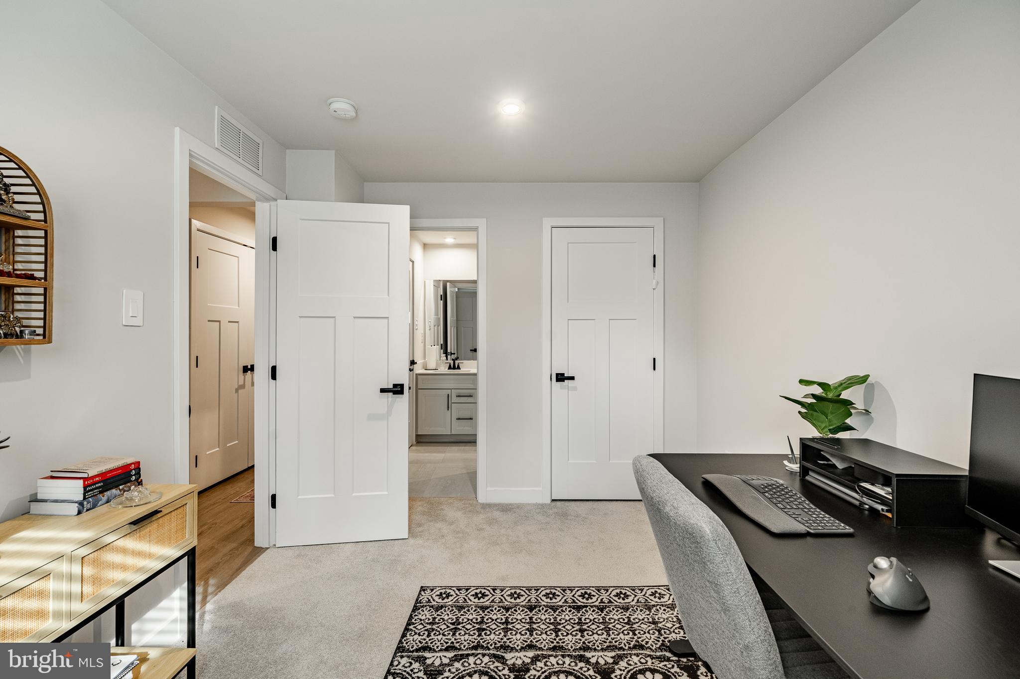 404 Pitch Pine Way Exton, PA 19341 - Photo 5 of 33