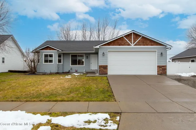 $479,900 | 14743 North Nixon Loop, Rathdrum, ID 83858