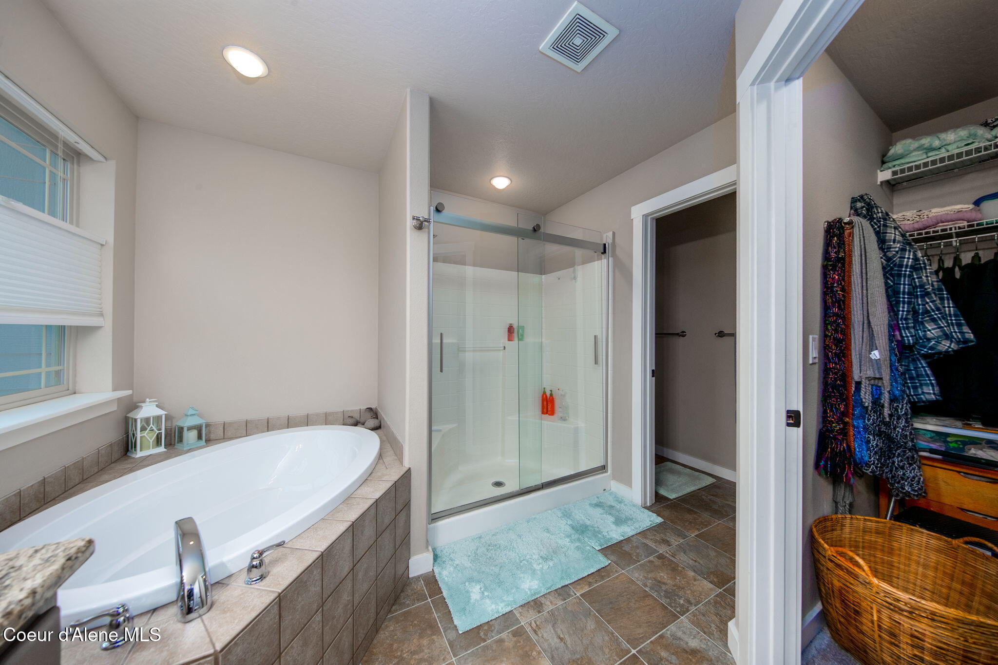 14743 North Nixon Loop Rathdrum, ID 83858 - Photo 12 of 21 12-web-or-mls-Primary-Bath-2