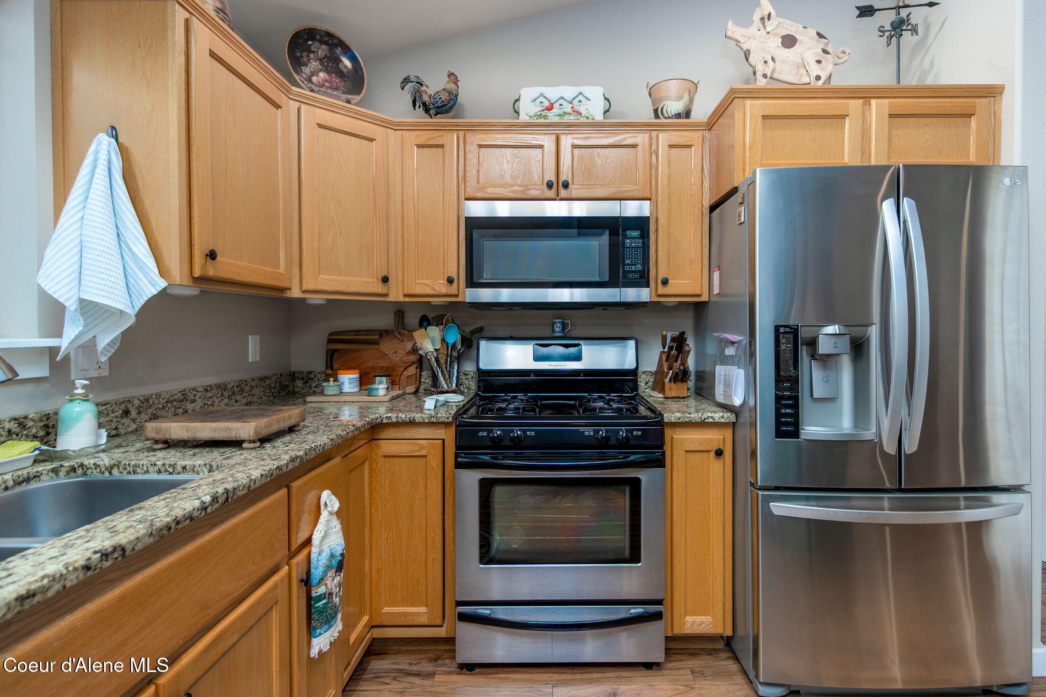 14743 North Nixon Loop Rathdrum, ID 83858 - Photo 8 of 21 8-web-or-mls-Kitchen-3