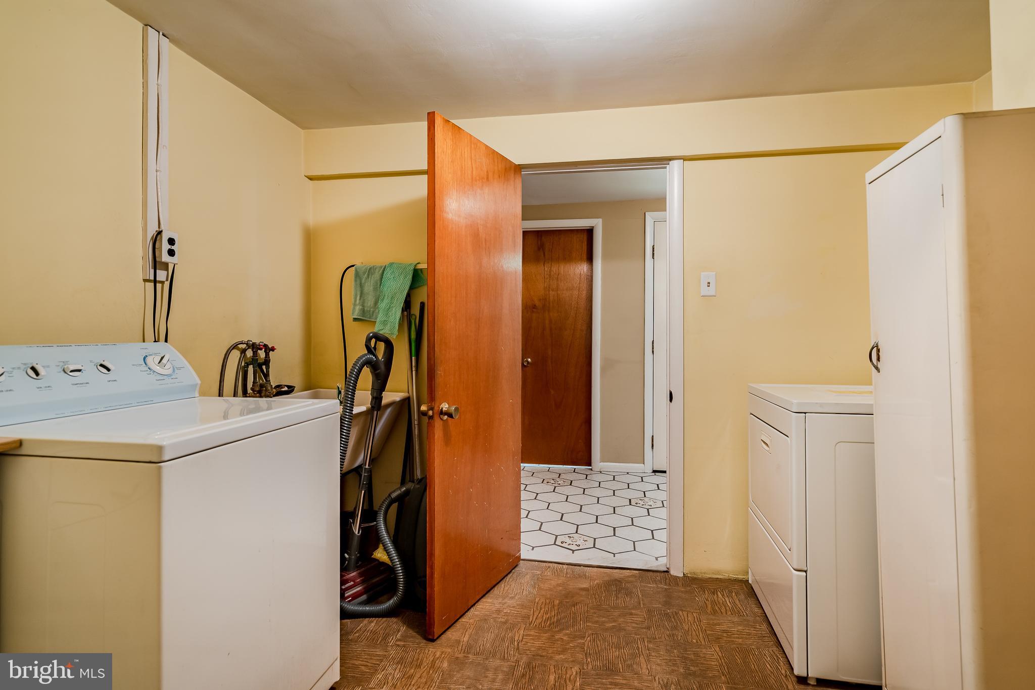 714 Springdell Road King of Prussia, PA 19406 - Photo 11 of 33 Gallery Image 11