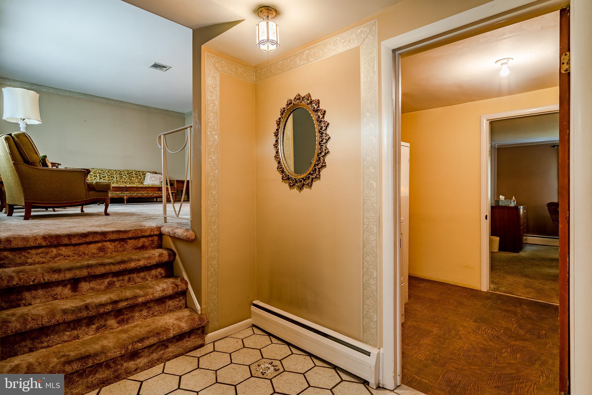 714 Springdell Road King of Prussia, PA 19406 - Photo 6 of 33 Gallery Image 6