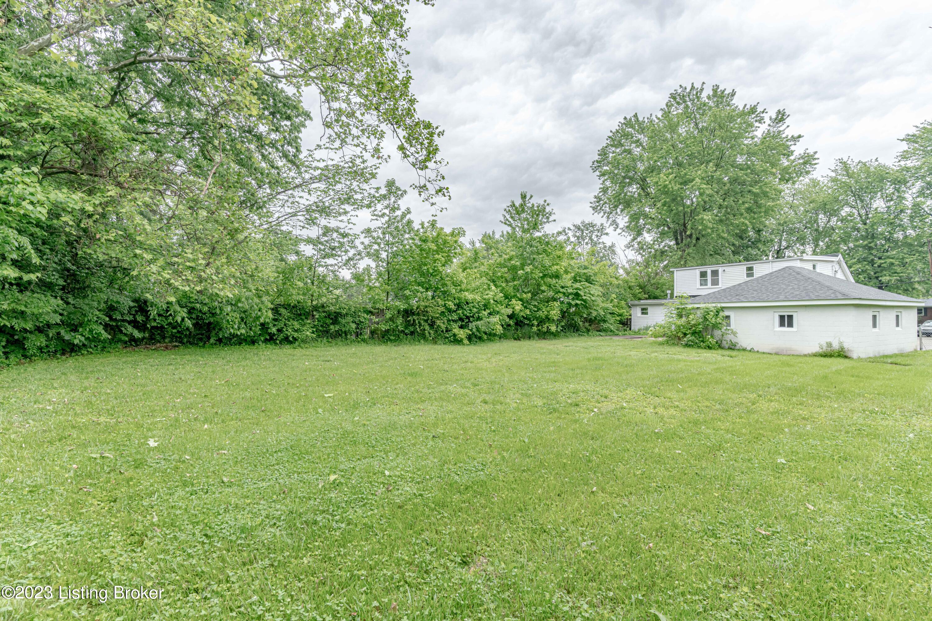 6002 Pendleton Road Louisville, KY 40272 - Photo 66 of 66 DSC02216