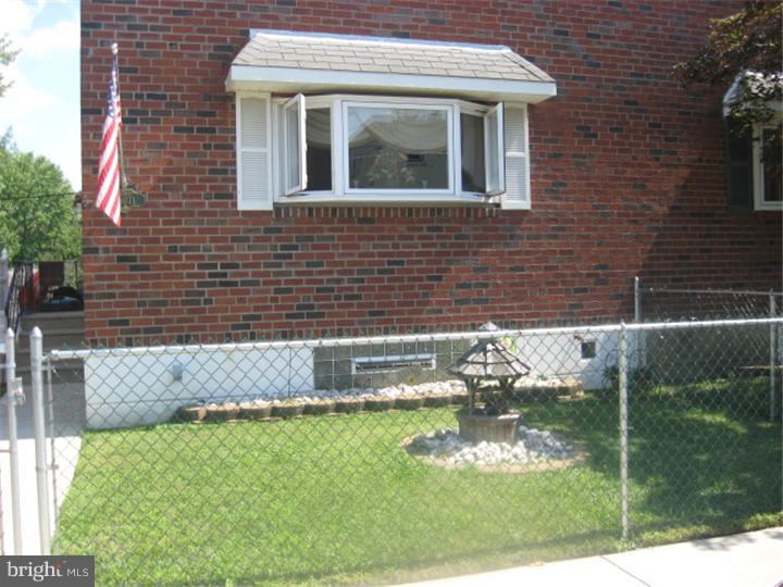 15071 London Road Philadelphia, PA 19116 - Photo 1 of 25 Exterior Front