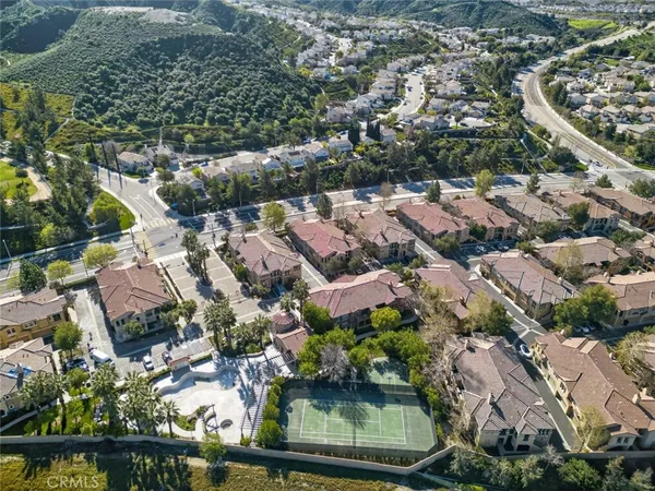 $529,000 | 17979 Lost Canyon Road, Unit 104, Canyon Country, CA 91387