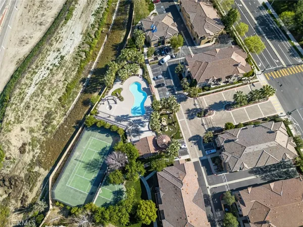 $529,000 | 17979 Lost Canyon Road, Unit 104, Canyon Country, CA 91387