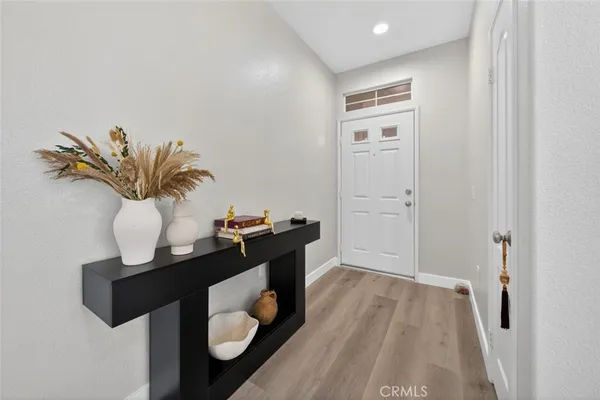 $529,000 | 17979 Lost Canyon Road, Unit 104, Canyon Country, CA 91387