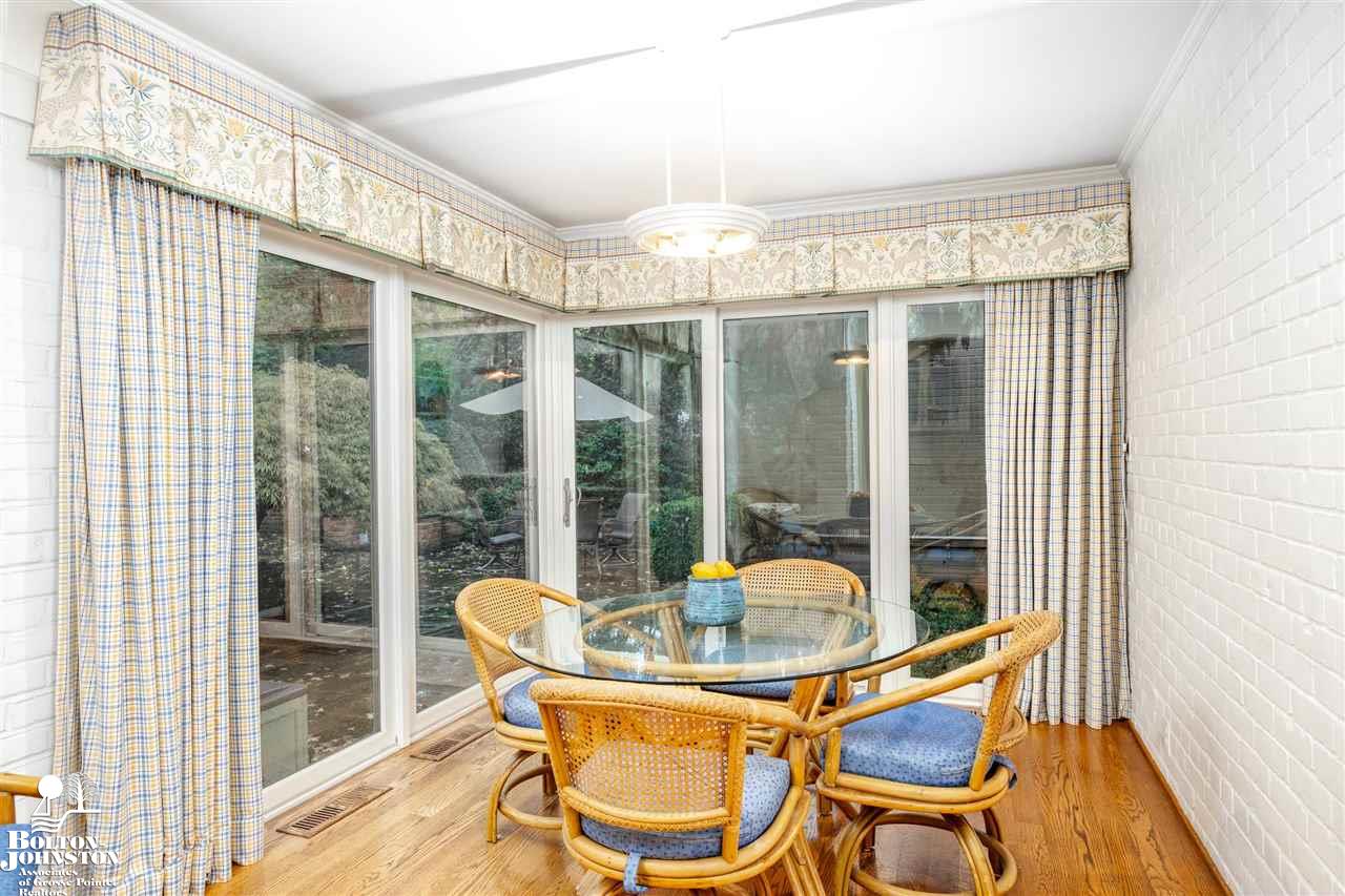 193 Merriweather Road Grosse Pointe Farms, MI 48236 - Photo 22 of 68