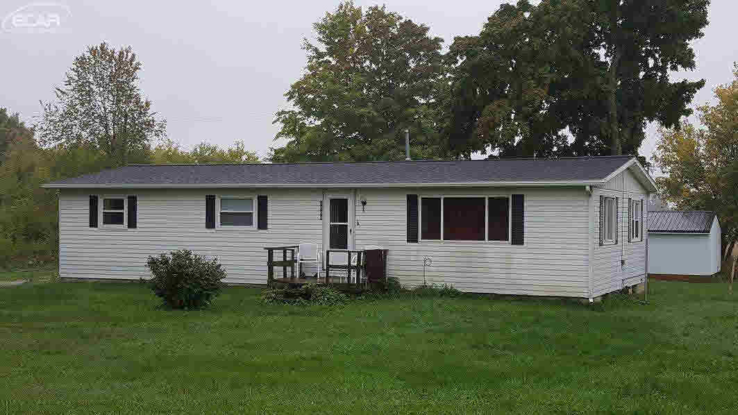 1900 East Grand River Road Bancroft, MI 48414 - Photo 1 of 2 21243424.JPG