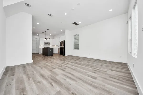 $2,350 | 5402 Margarita Street, Houston, TX 77020