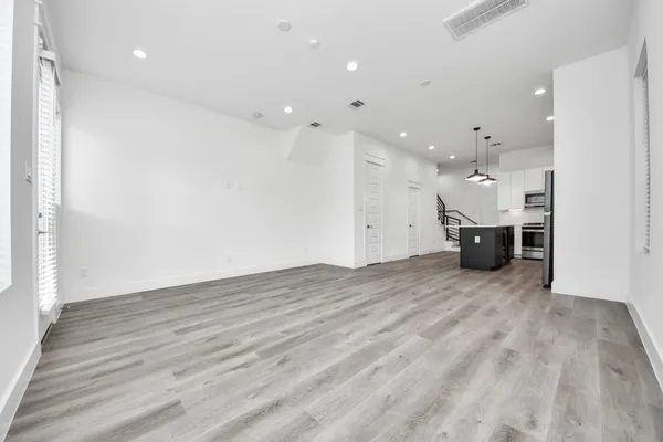 $2,350 | 5402 Margarita Street, Houston, TX 77020