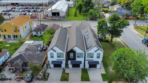 $2,350 | 5402 Margarita Street, Houston, TX 77020
