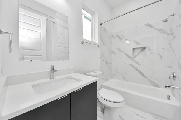 $2,350 | 5402 Margarita Street, Houston, TX 77020