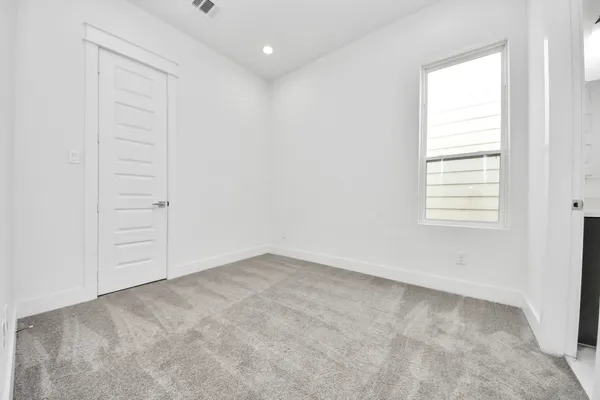 $2,350 | 5402 Margarita Street, Houston, TX 77020