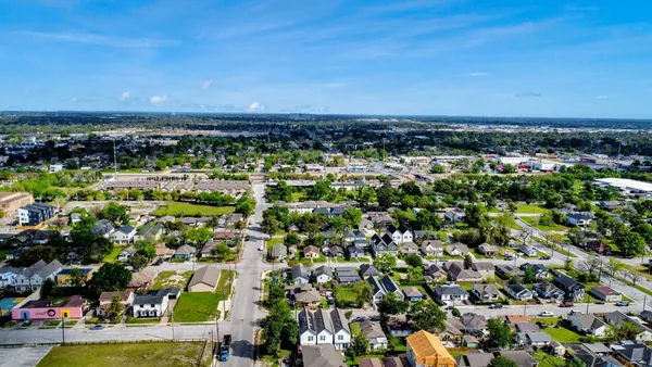 $2,375 | 5402 Margarita Street, Houston, TX 77020