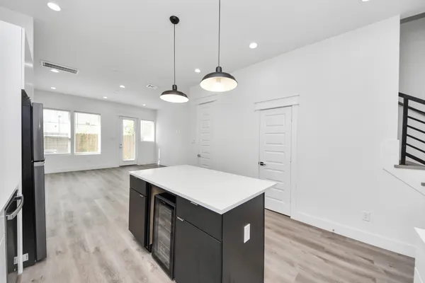 $2,350 | 5402 Margarita Street, Houston, TX 77020