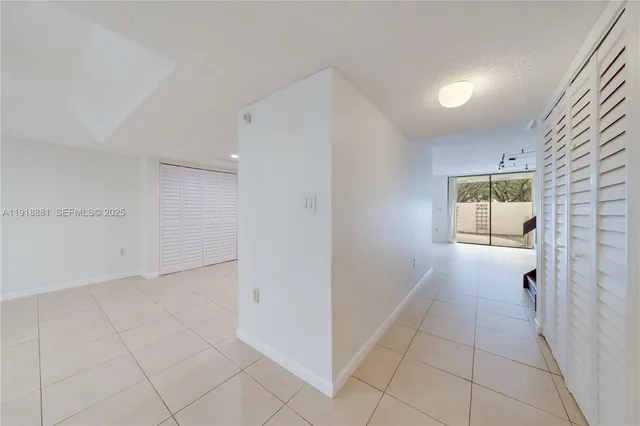 $3,250 | 7827 Southwest 106th Circle, Unit 7827, Miami, FL 33173