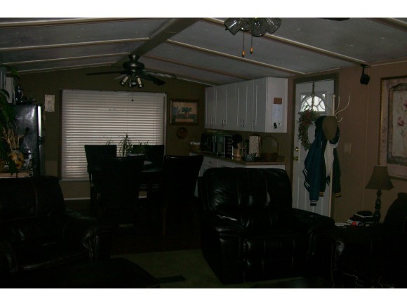 10 Wanda Lane Exeter, NH 03833 - Photo 4 of 14 Gallery Image 4