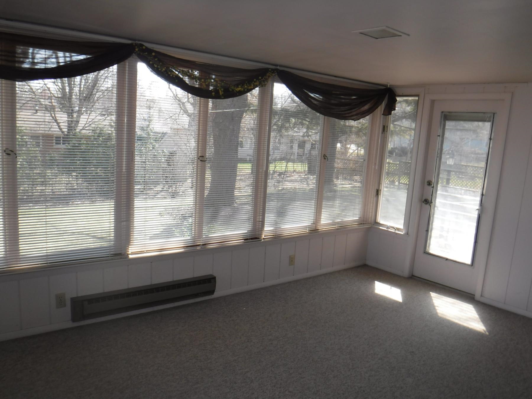 1869 North Ridge Drive Freeport, IL 61032 - Photo 23 of 30 Gallery Image 23