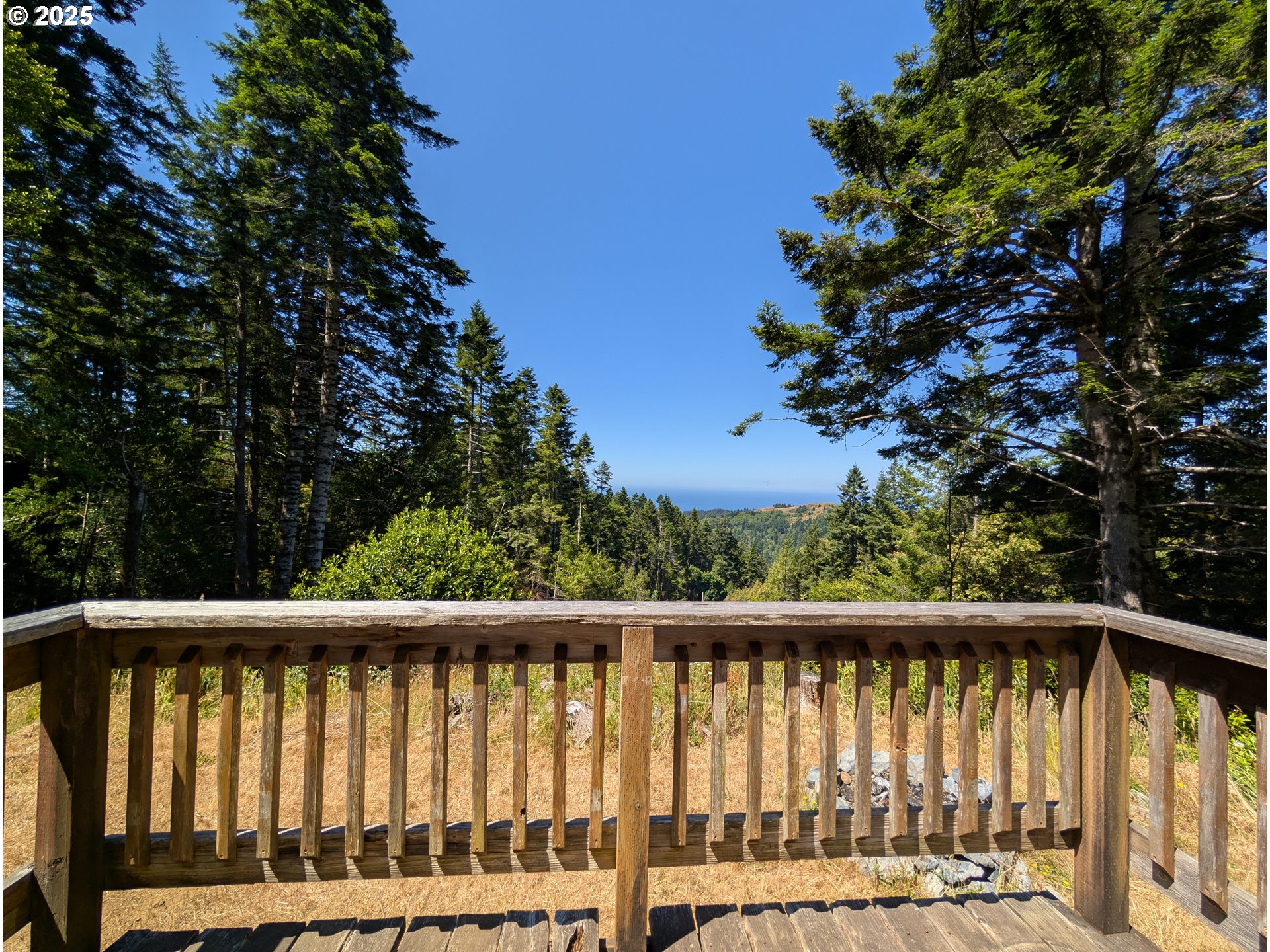 23506 Carpenterville Road Brookings, OR 97415 - Photo 4 of 47 Deck