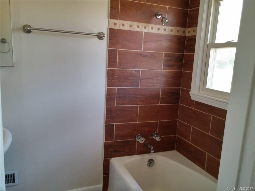 1663 Ebinport Road Rock Hill, SC 29732 - Photo 19 of 24 Gallery Image 19