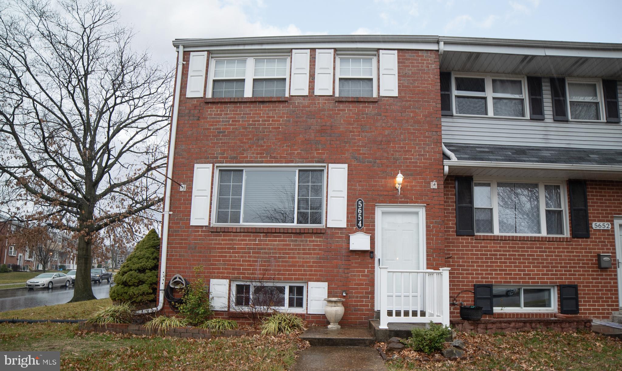 5654 Chelwynd Road Baltimore, MD 21227 - Photo 1 of 23