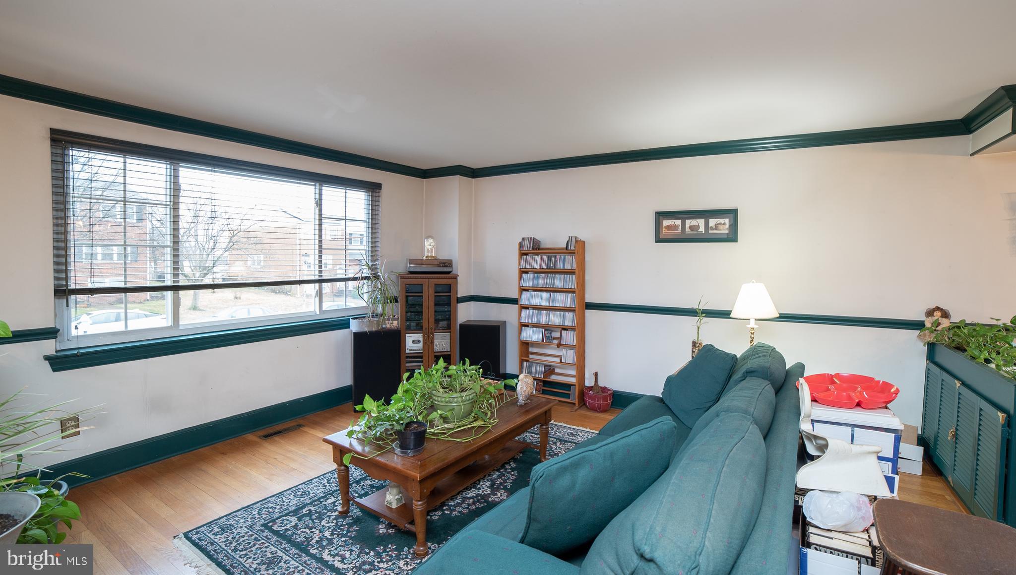 5654 Chelwynd Road Baltimore, MD 21227 - Photo 2 of 23