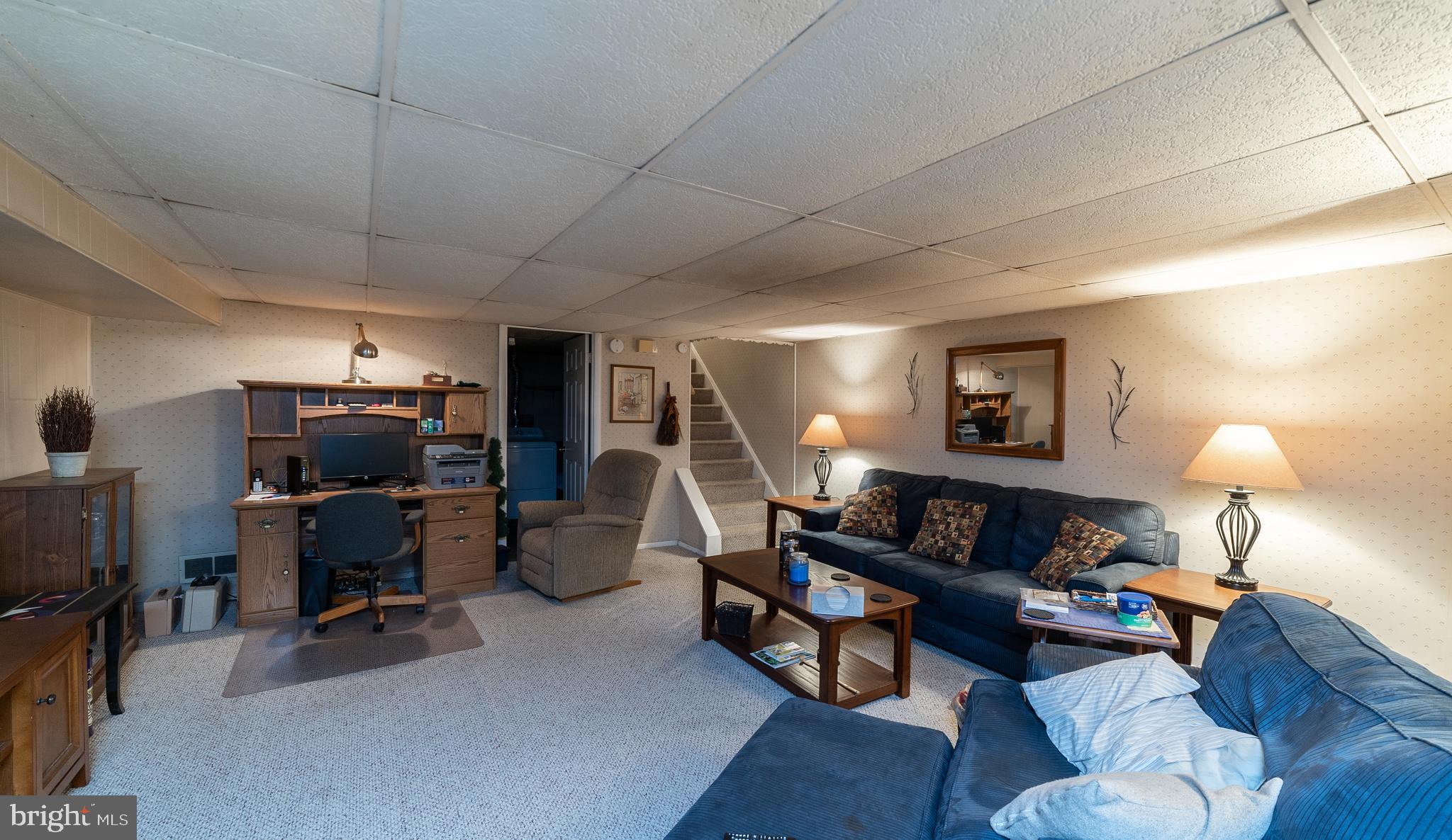 5654 Chelwynd Road Baltimore, MD 21227 - Photo 11 of 23