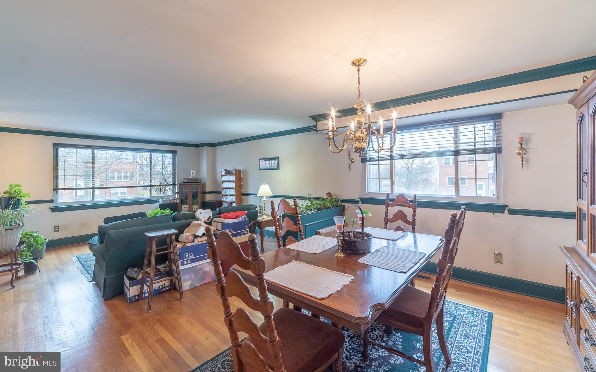 5654 Chelwynd Road Baltimore, MD 21227 - Photo 6 of 23