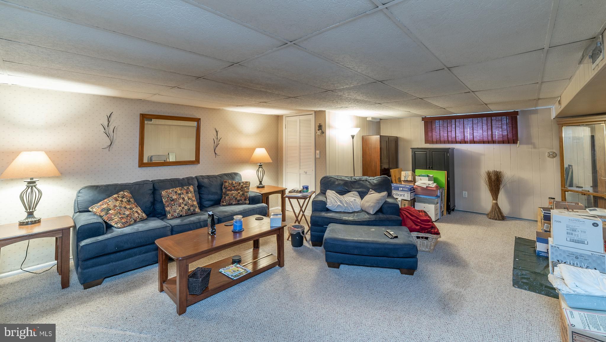 5654 Chelwynd Road Baltimore, MD 21227 - Photo 10 of 23