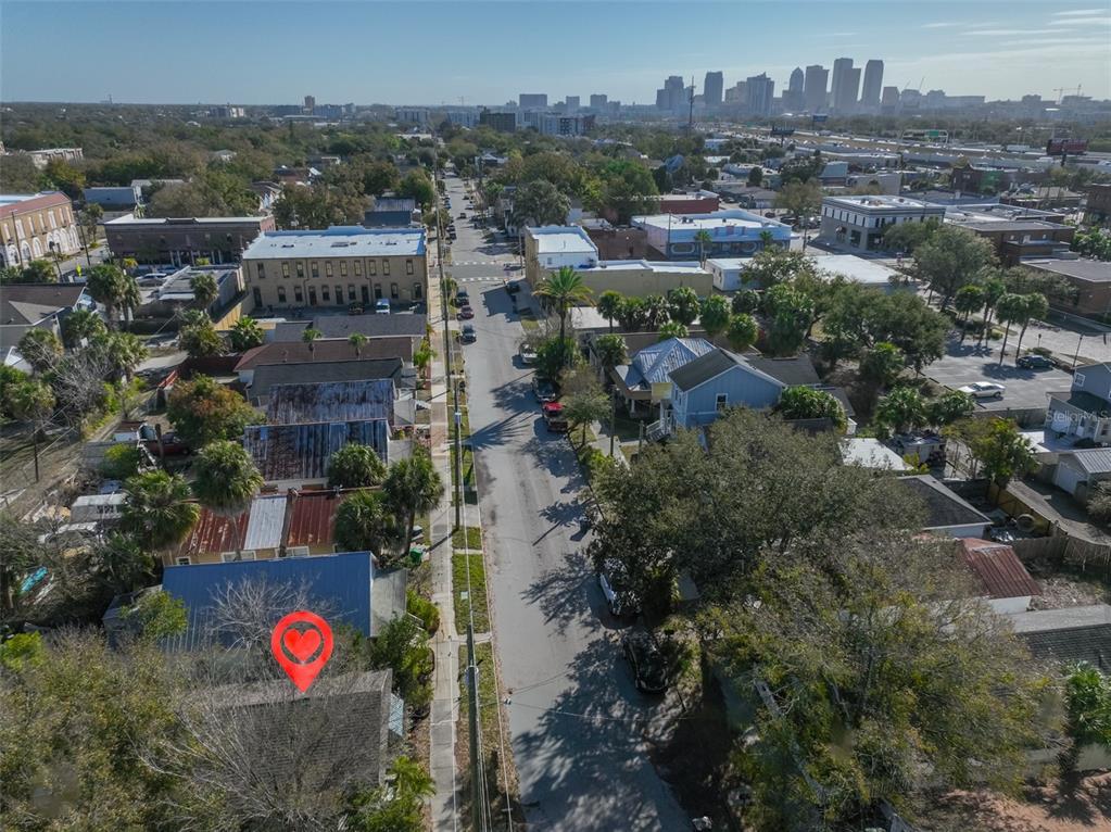 2331 West Chestnut Street Tampa, FL 33607 - Photo 31 of 33 an aerial view of multiple house