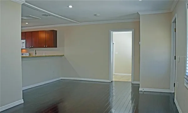 $2,350 | 4311 West Virginia Avenue, Tampa, FL 33614