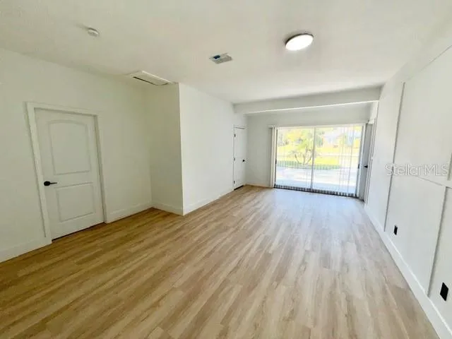 $2,695 | 325 Burleigh Avenue, Daytona Beach, FL 32117