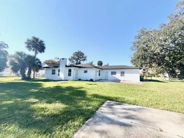 $2,695 | 325 Burleigh Avenue, Daytona Beach, FL 32117