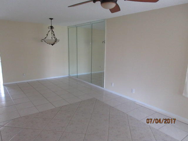 159 Northwest 70th Street, Unit 414 Boca Raton, FL 33487 - Photo 3 of 10 IMG_5838