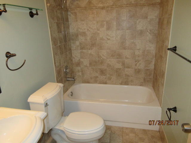 159 Northwest 70th Street, Unit 414 Boca Raton, FL 33487 - Photo 8 of 10 IMG_5979