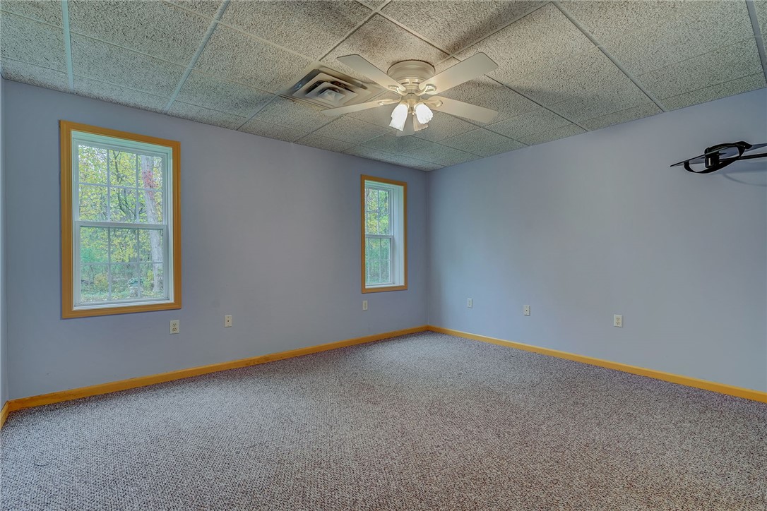 991 Cane Patch Webster, NY 14580 - Photo 34 of 46