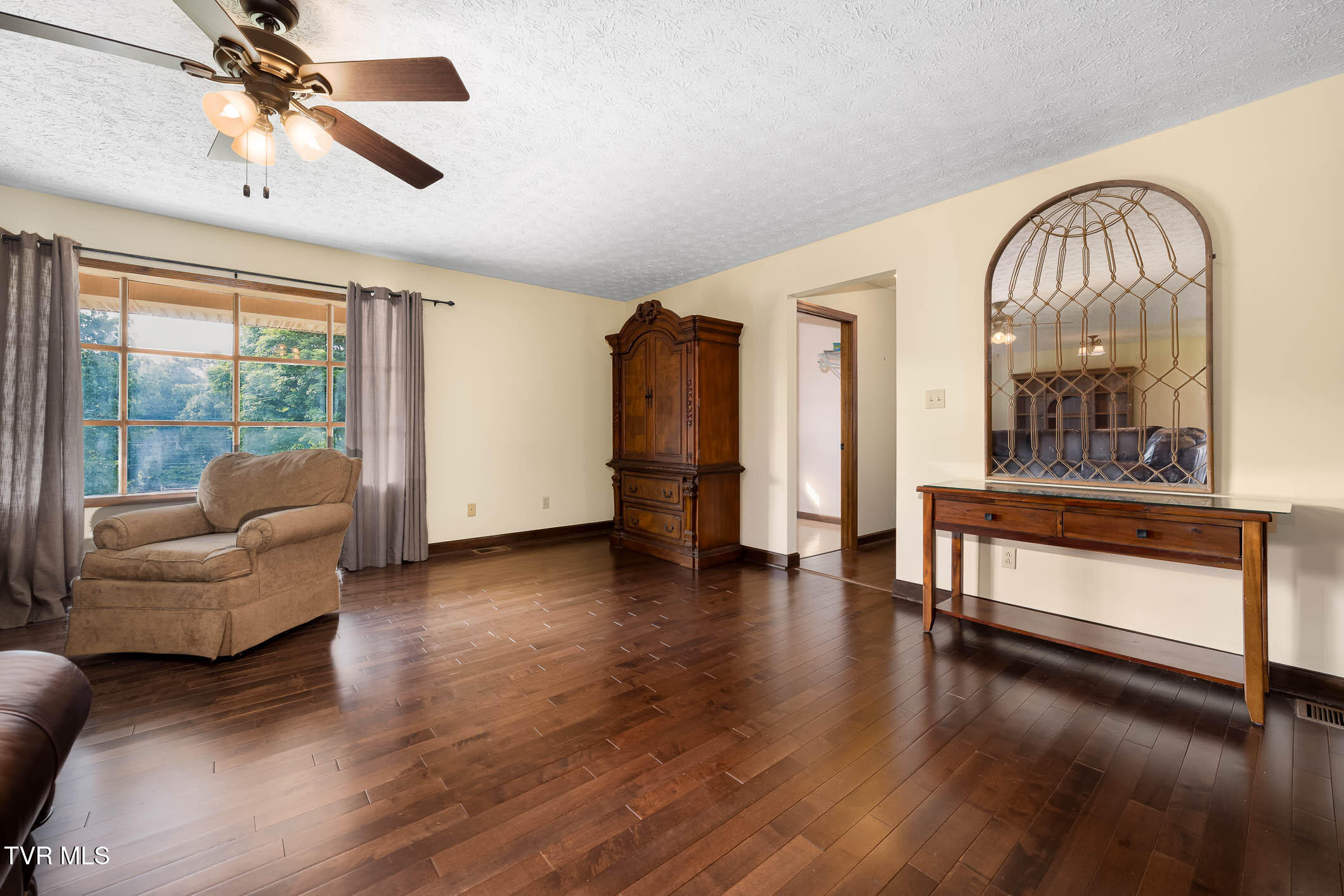 2743 Carroll Creek Road Gray, TN 37615 - Photo 12 of 92 2743 Carroll Creek Rd (68 of 98)