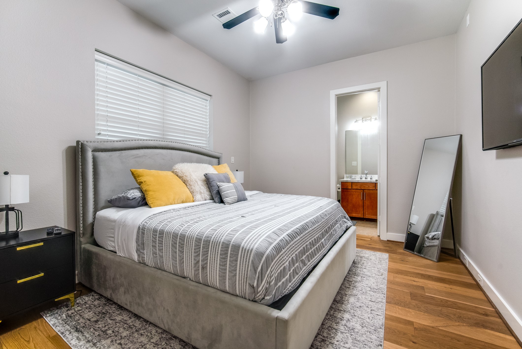 1205 Detering Street Houston, TX 77007 - Photo 35 of 50