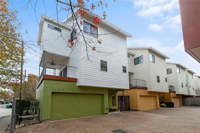 a picture of floor plan