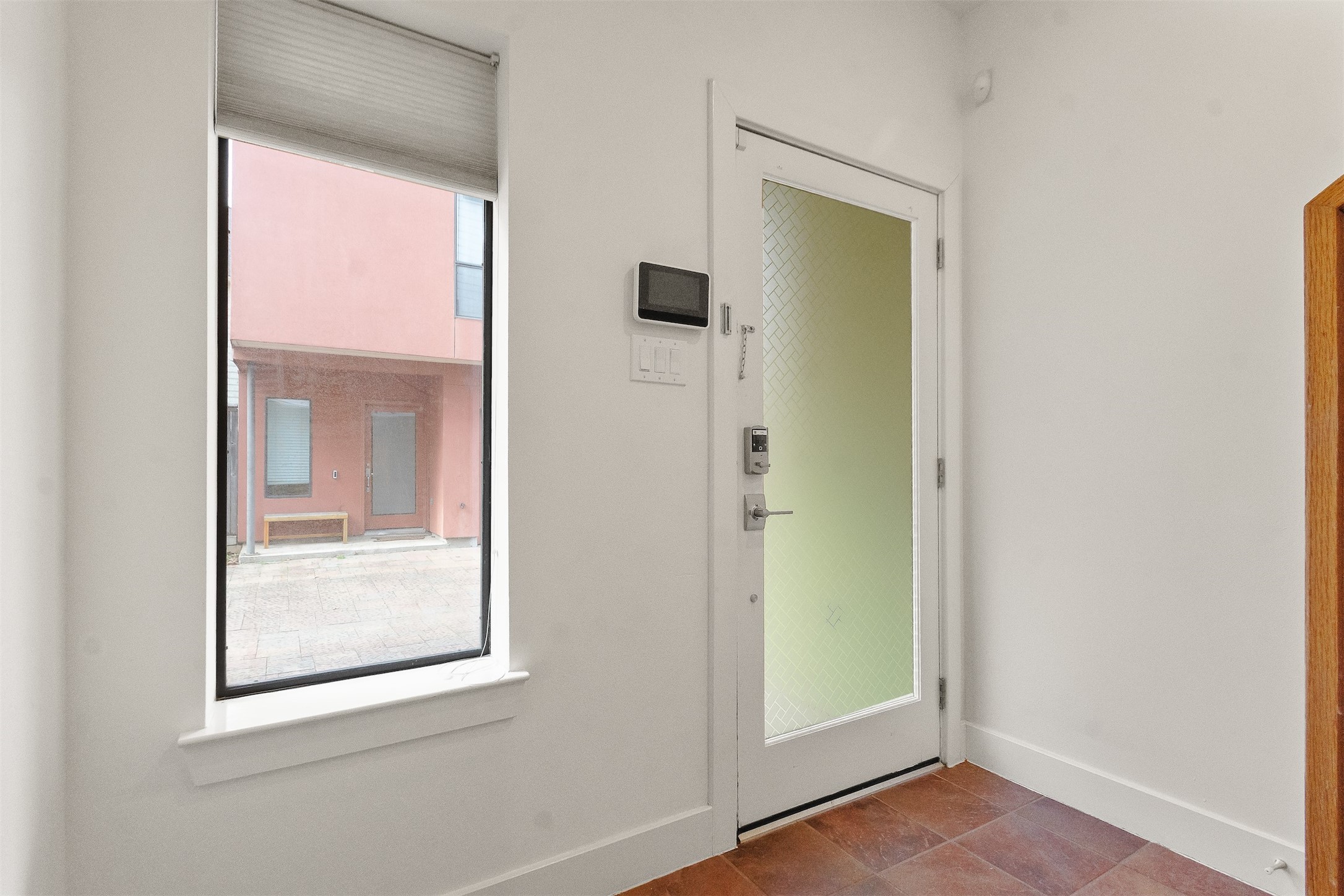 4501 Eigel Street, Unit A Houston, TX 77007 - Photo 6 of 38