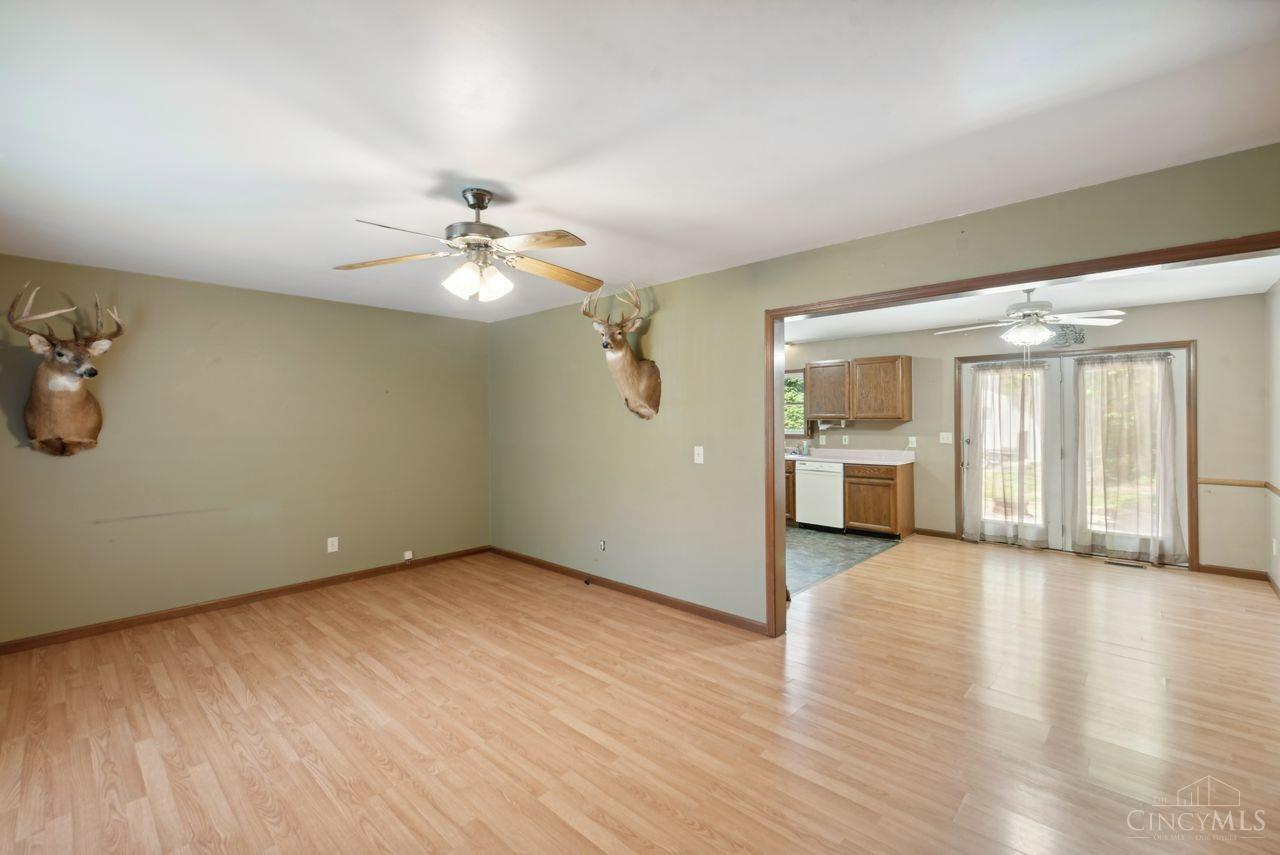 2170 Rose Road Loveland, OH 45140 - Photo 4 of 34