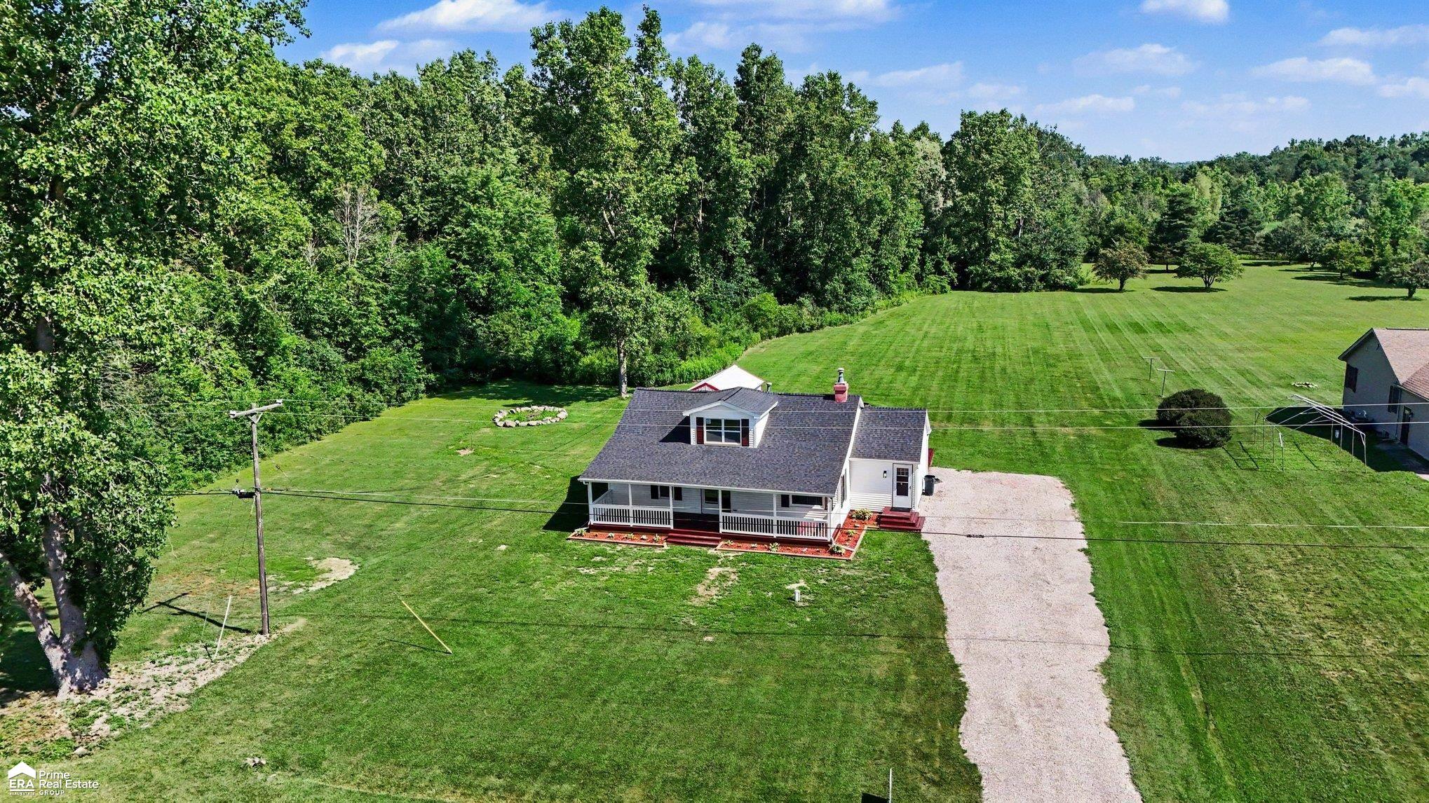 2127 East Wilson Road Clio, MI 48420 - Photo 3 of 41