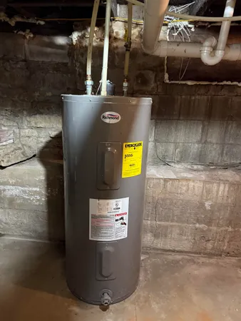 $129,900 | 106 North 2nd Street, Avoca, WI 53506