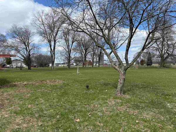 $129,900 | 106 North 2nd Street, Avoca, WI 53506