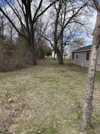 $129,900 | 106 North 2nd Street, Avoca, WI 53506