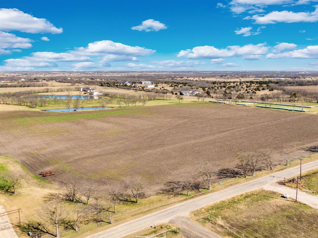 1920 Moseley Road Ennis, TX 75119 - Photo 9 of 19 a view of an ocean and beach
