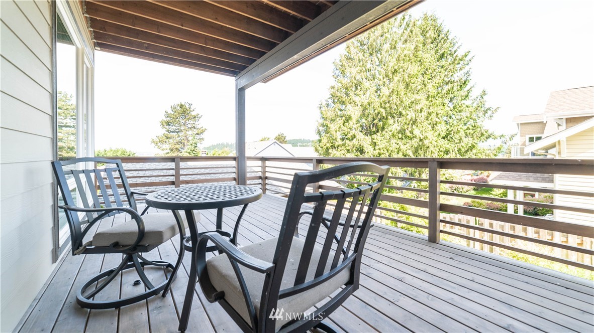 922 North 34th Street Renton, WA 98056 - Photo 16 of 24