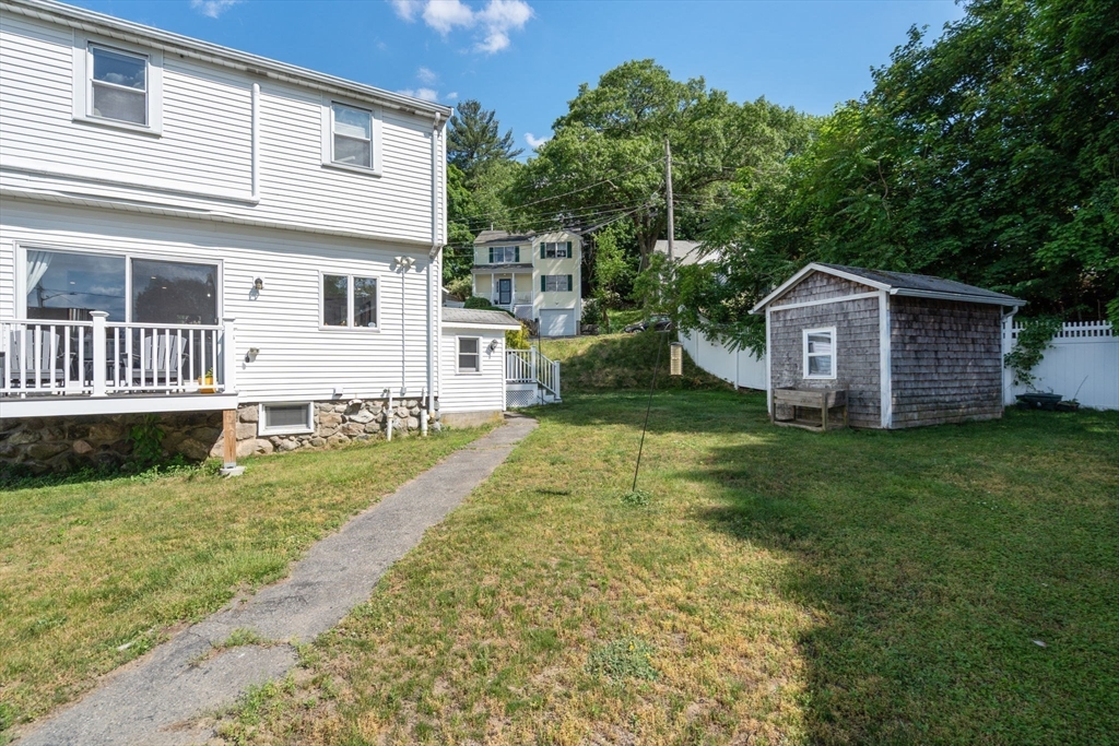38 Overlook Road Waltham, MA 02451 - Photo 32 of 39