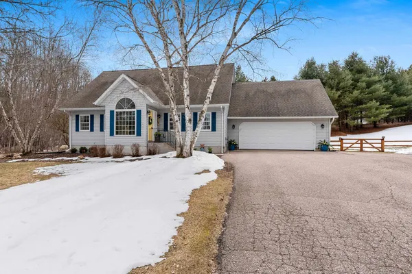$399,900 | E1715 Lake Shore Drive, Iola, WI 54945